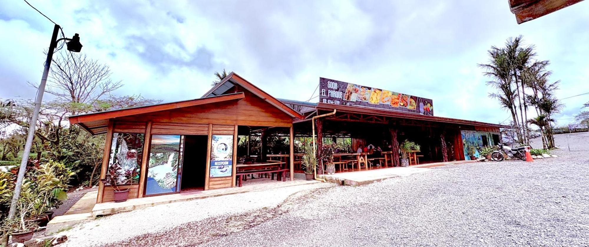 Rio Celeste Springs Blue Lodge ビハグア エクステリア 写真